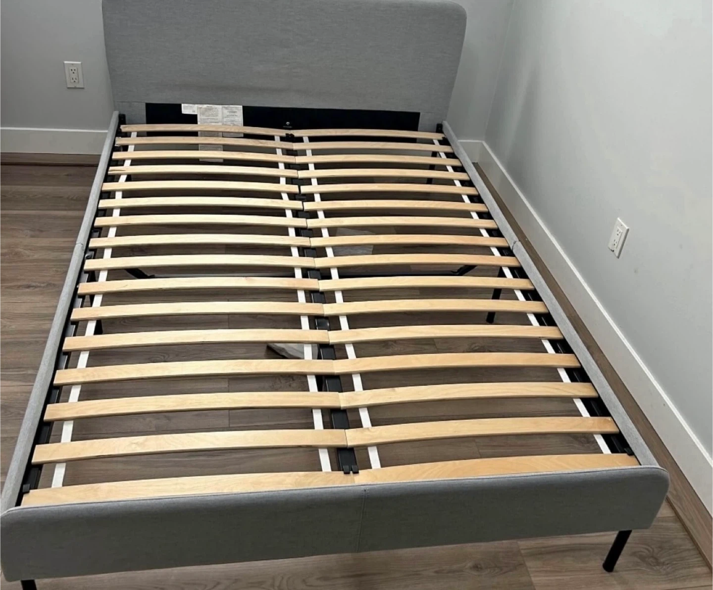 Queen size Upholstered Platform Bed Frame - Grey