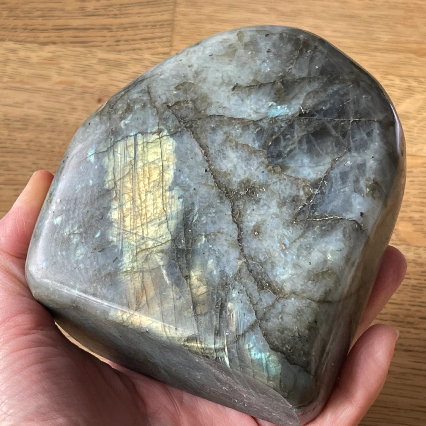 Iridescent Labradorite from Madagascar (1.2 Kg) - photo 5
