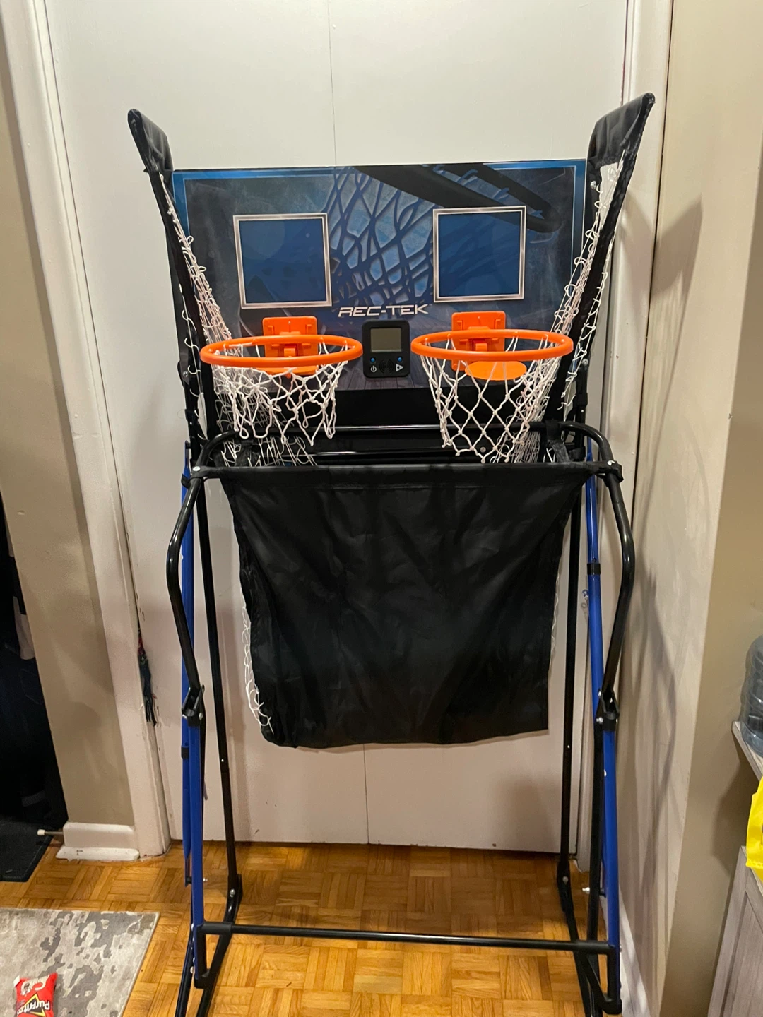 Rec-Tek Double Shot Basketball Arcade Game - photo 2