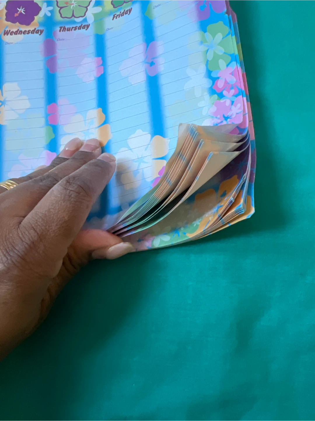 Floral Weekly Planner - photo 2