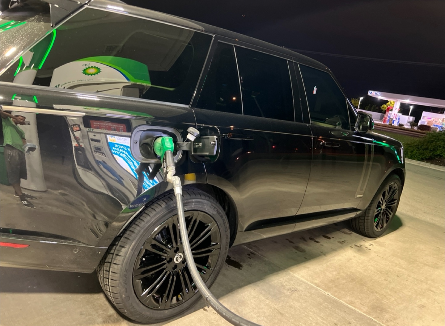 23 inch Range Rover wheels