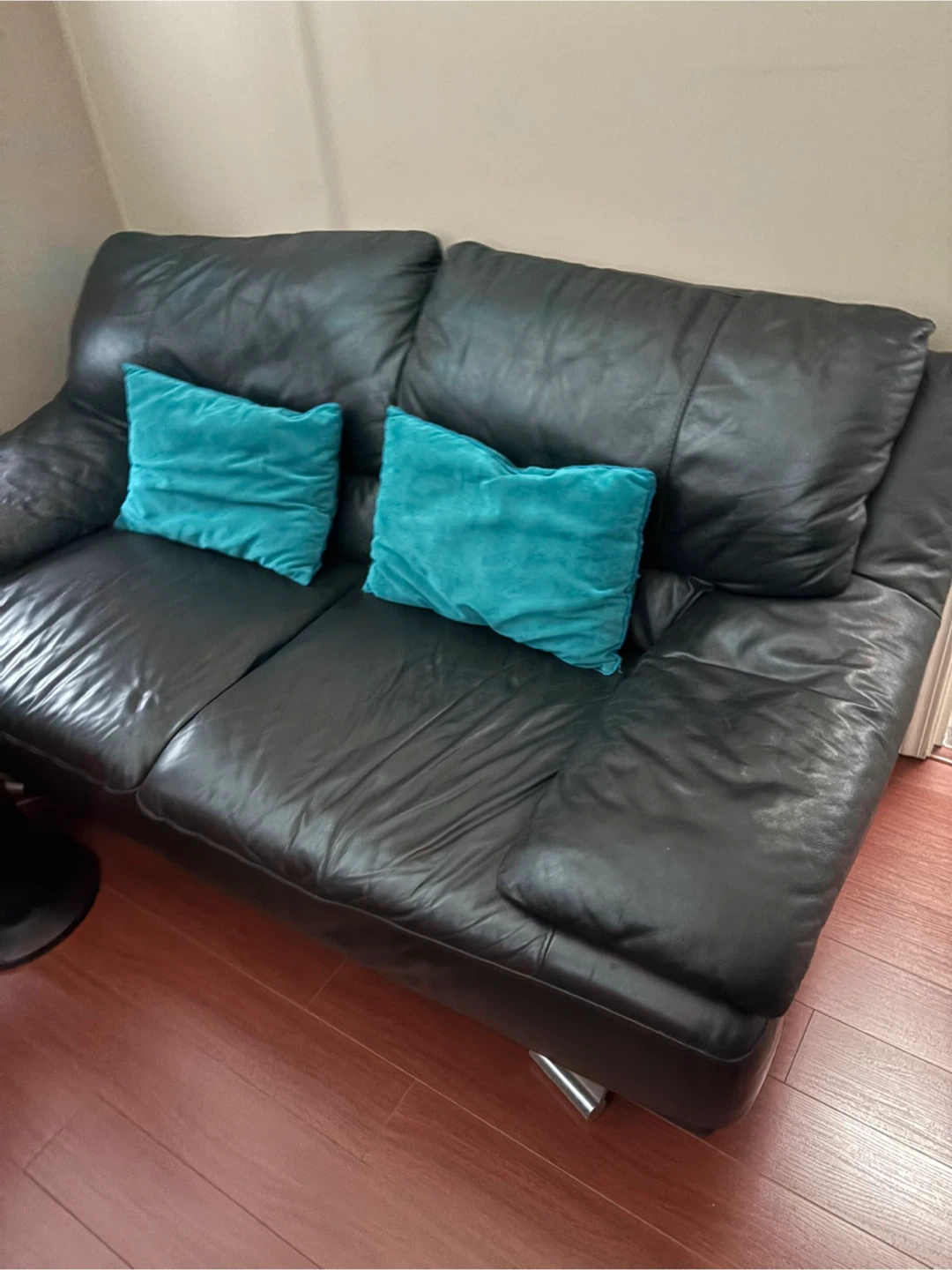 Black Leather Sofa - photo 2
