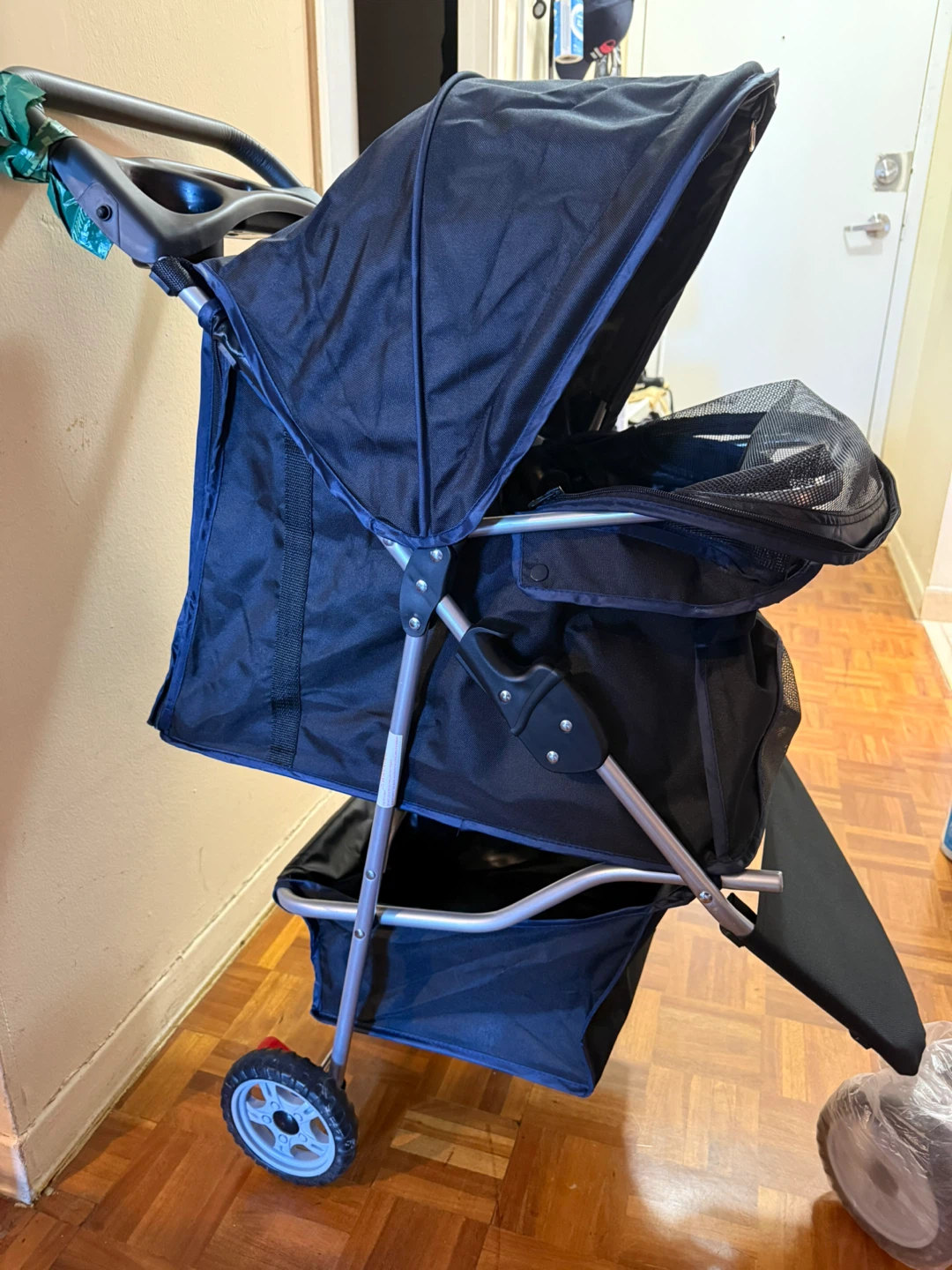 Black Pet Stroller - Easy Fold & Storage (Like New)