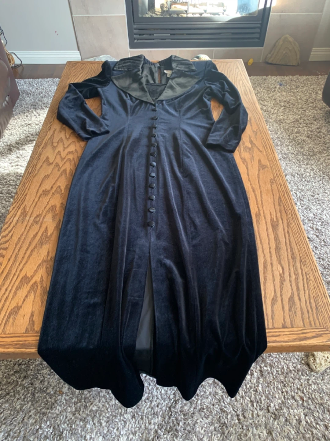 Lori Weidner Black Velvet Evening Dress - Size 8 Petite - photo 2