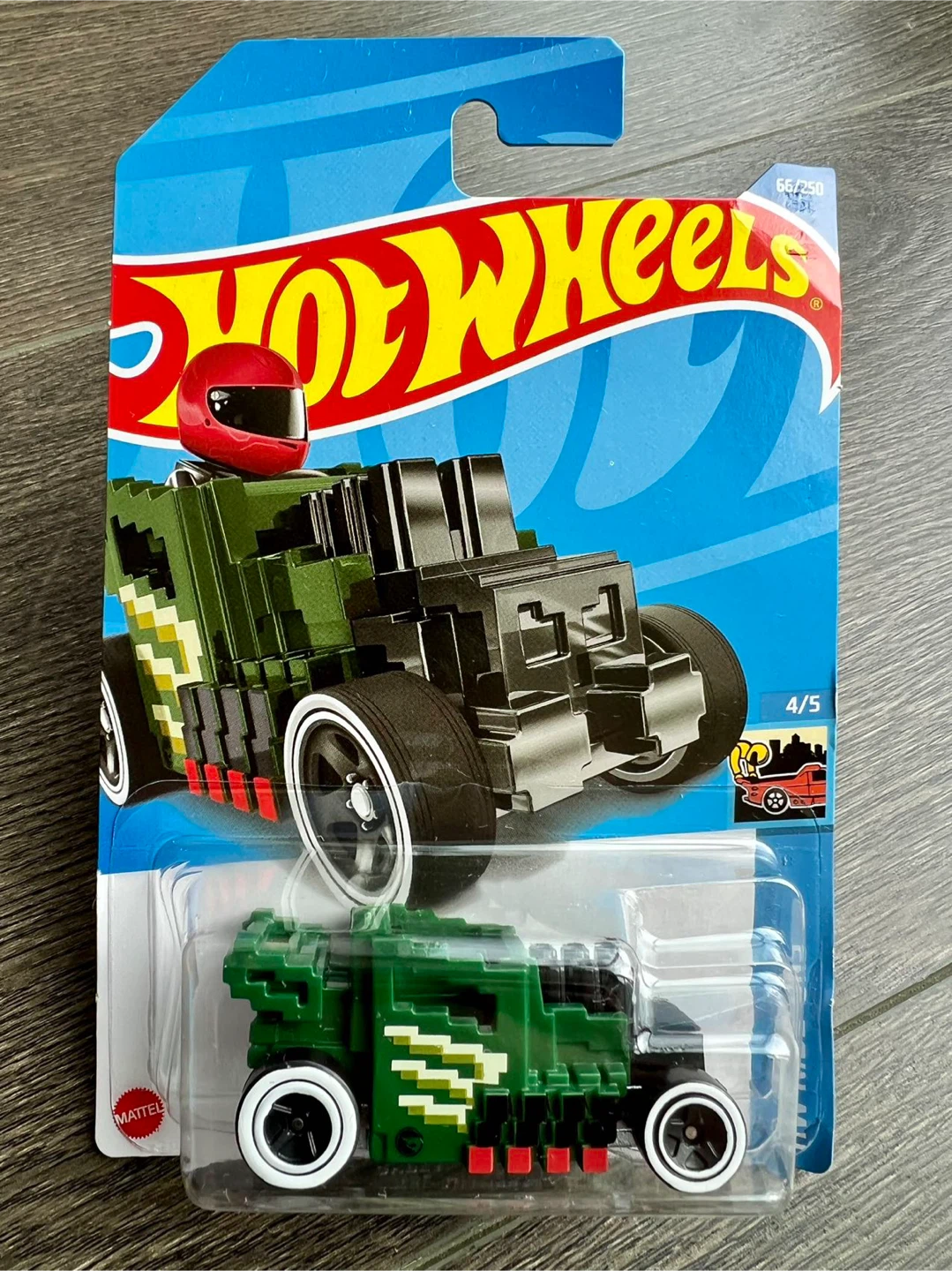 Hot Wheels Treasure Hunt