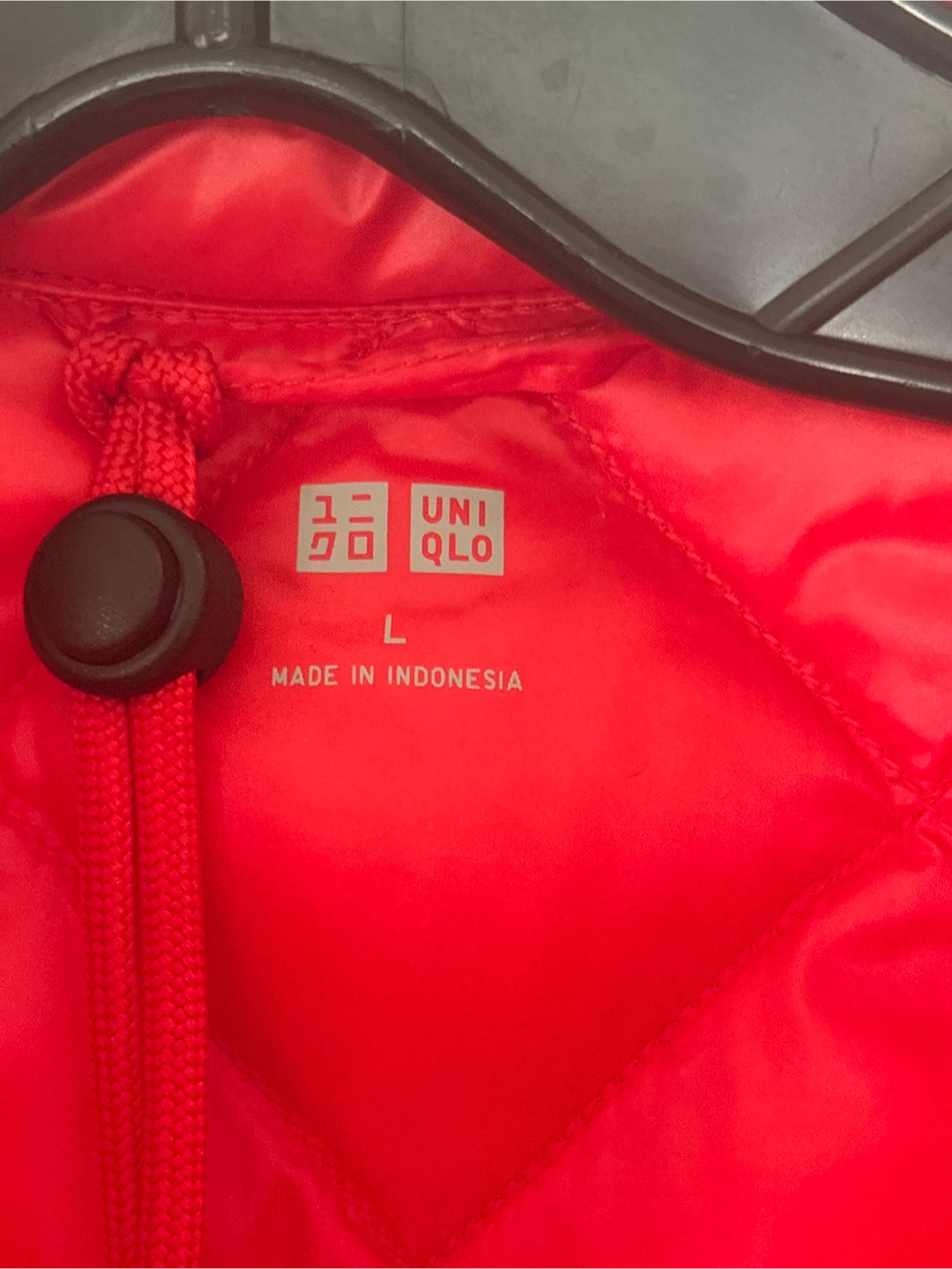 Uniqlo Red Puffer Vest Size L - photo 3