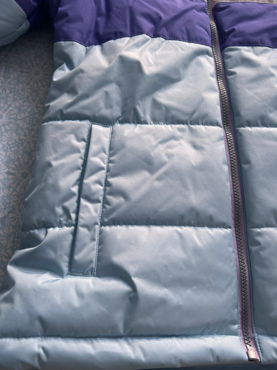 Whales Tail Girls' Puffer Jacket - Size 14/16 - photo 3