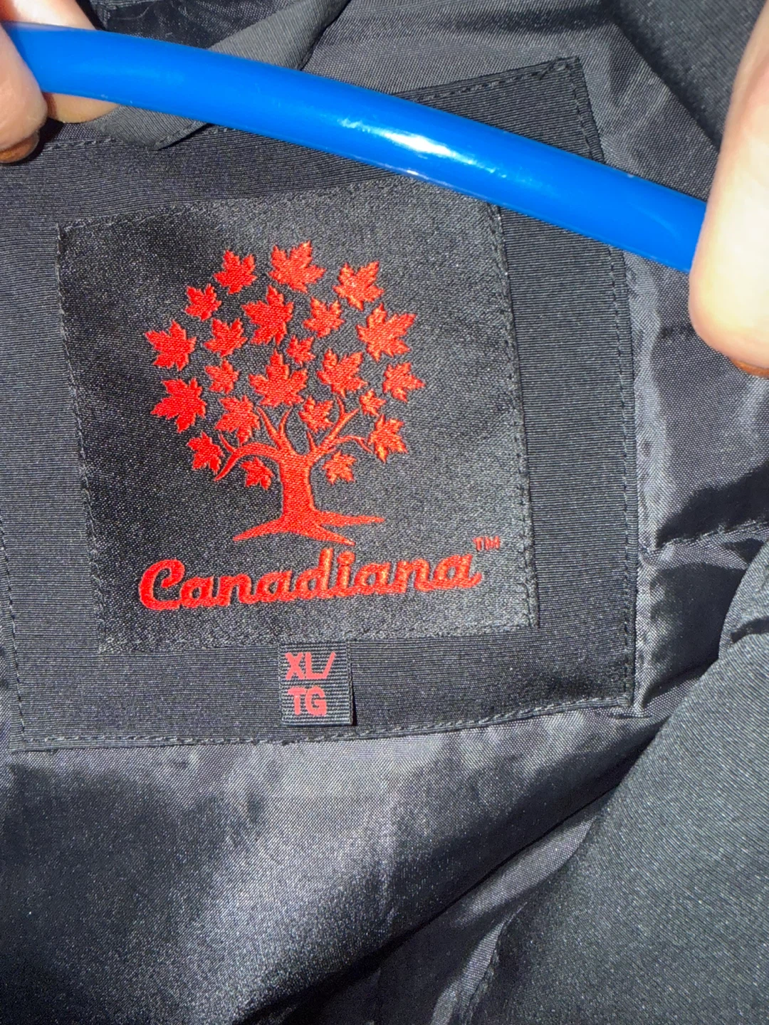 Canadiana Black Winter Jacket - Size XL - photo 2