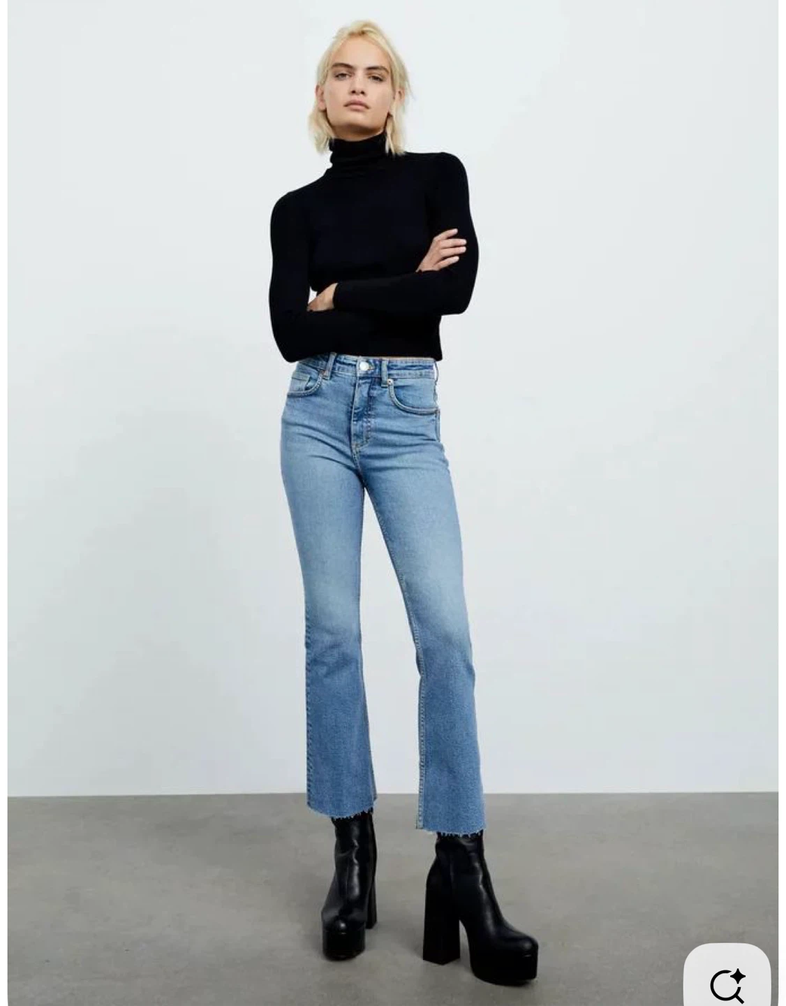 Zara TRF Mid-Rise Flare Cropped Jeans - Size 6 - photo 4