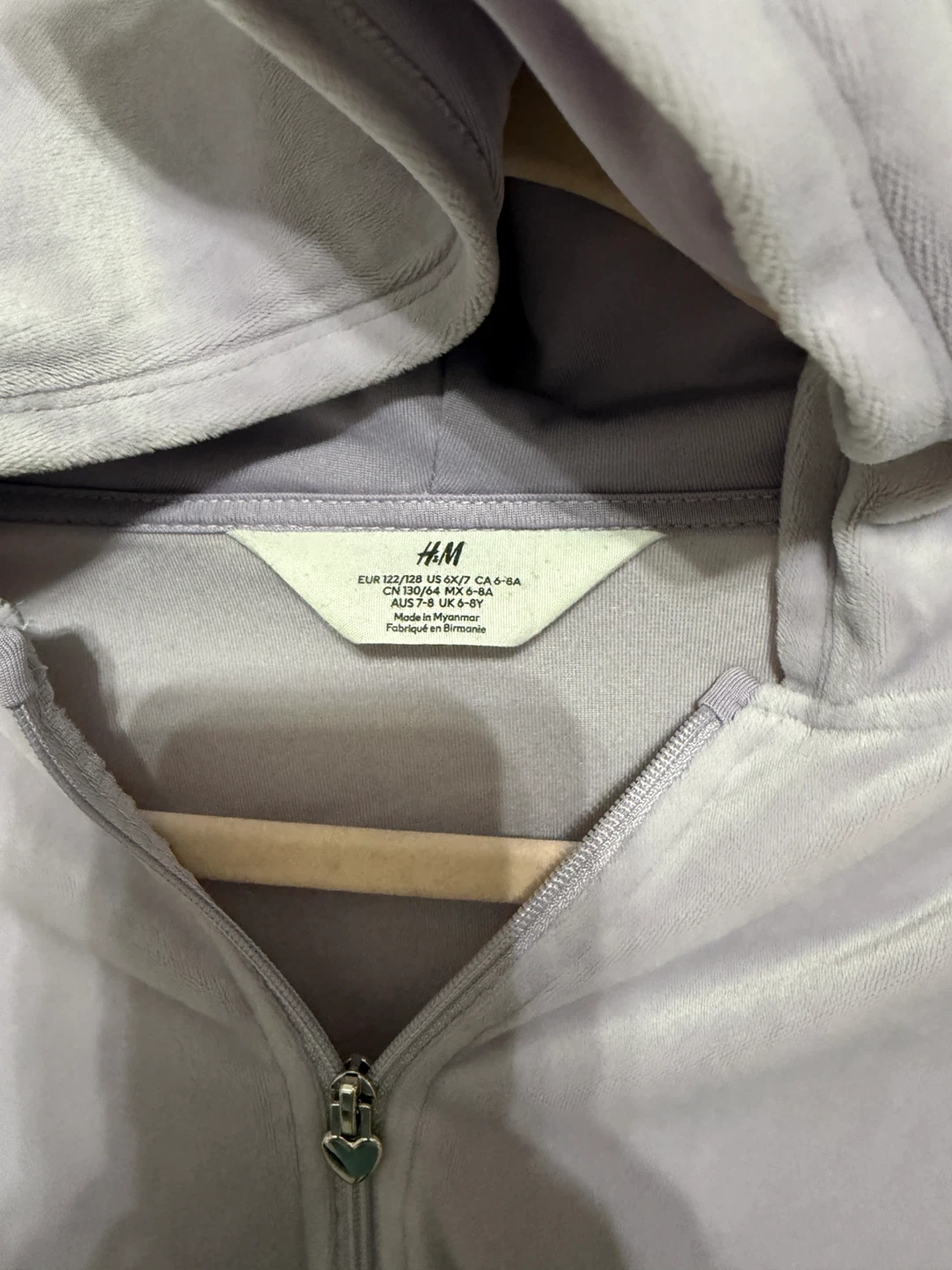 Size 6/8 -2 velour hooded cardigans - photo 3