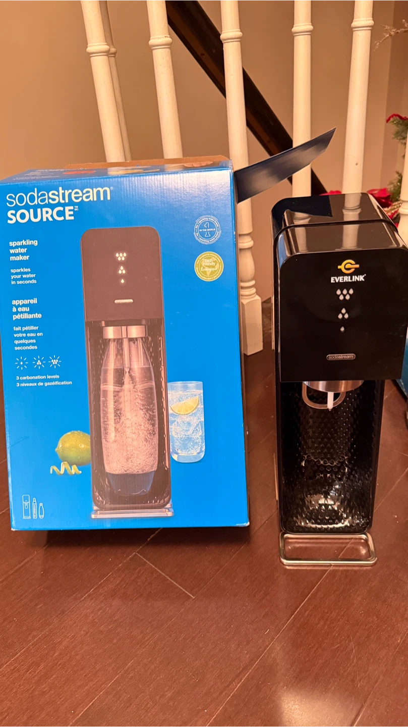 SodaStream Sparkling Water Maker - photo 2