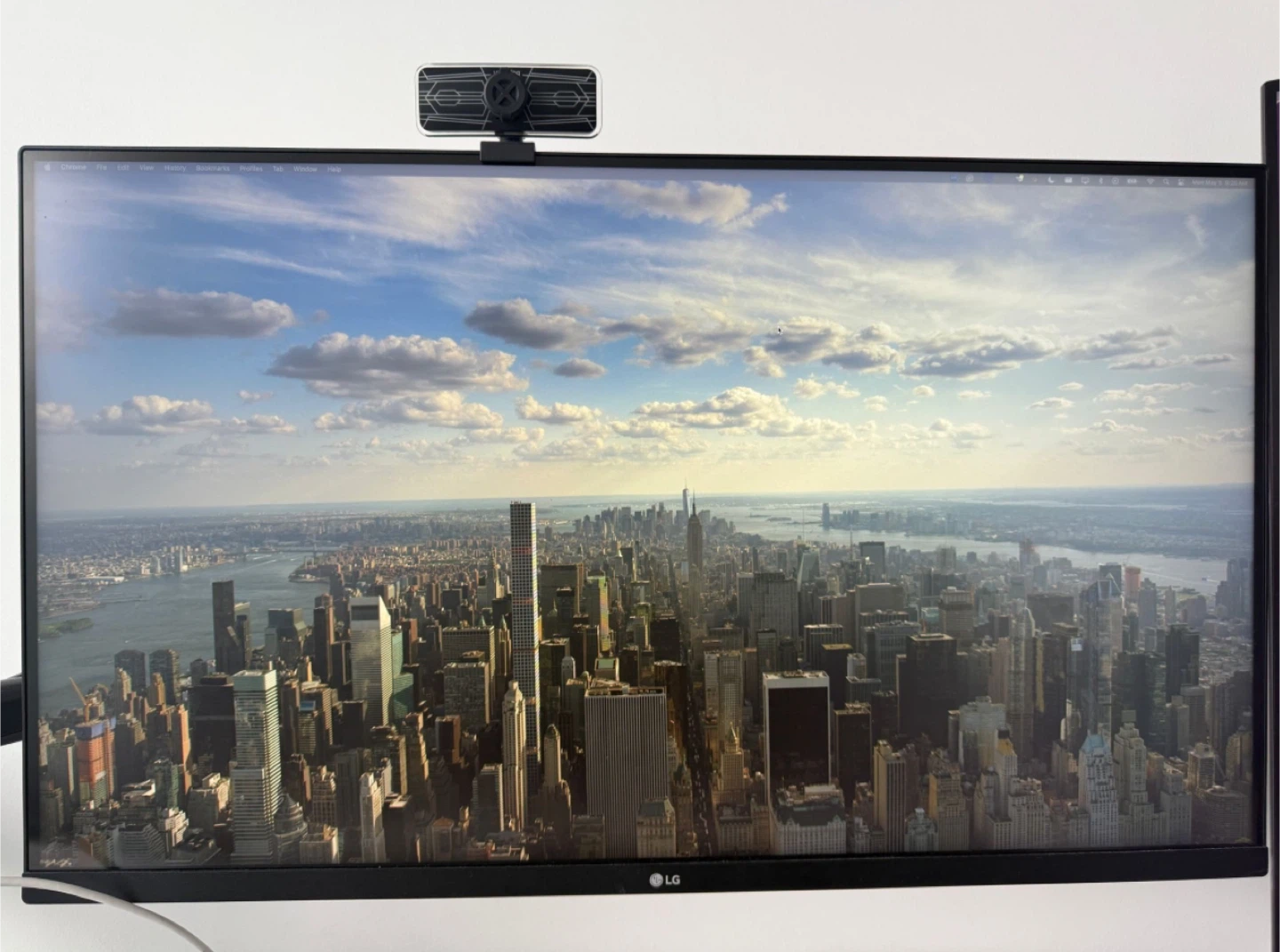 LG UHD 4K Monitor 32UP550-W - photo 3
