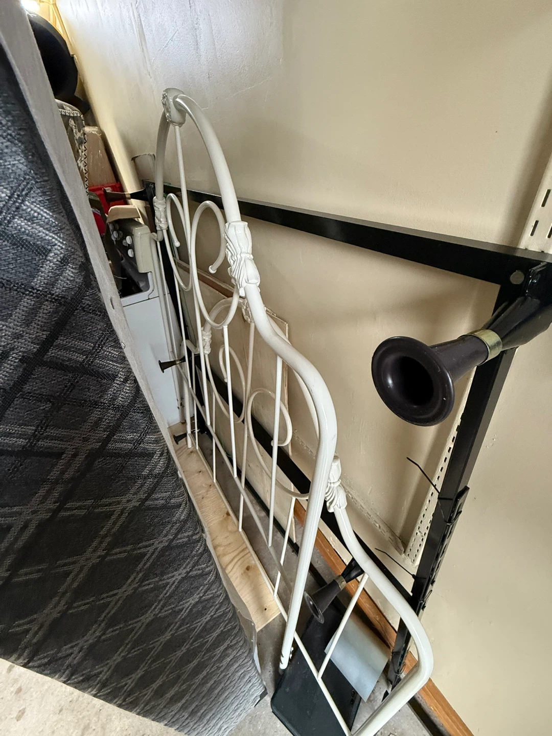 Double Size Bed Frame & Mattress - photo 4