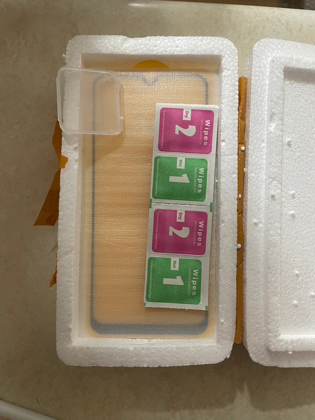 New Samsung Galaxy A10 Screen Protector & Phone Case - photo 3