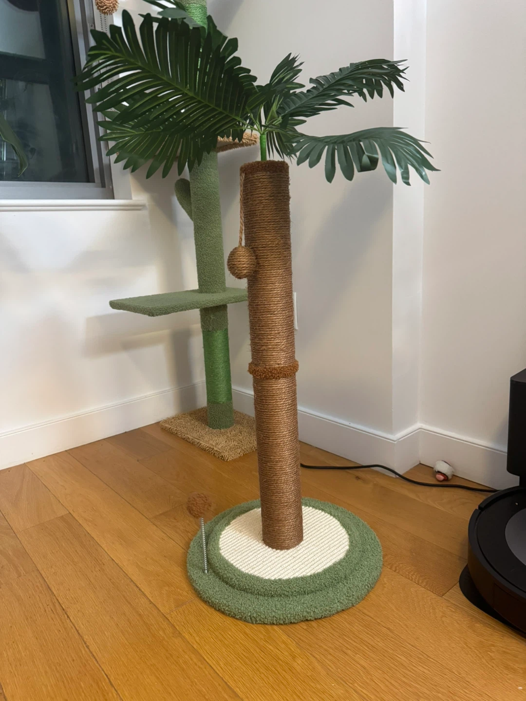 Cat Tree Scratching Post with Palm Tree Design