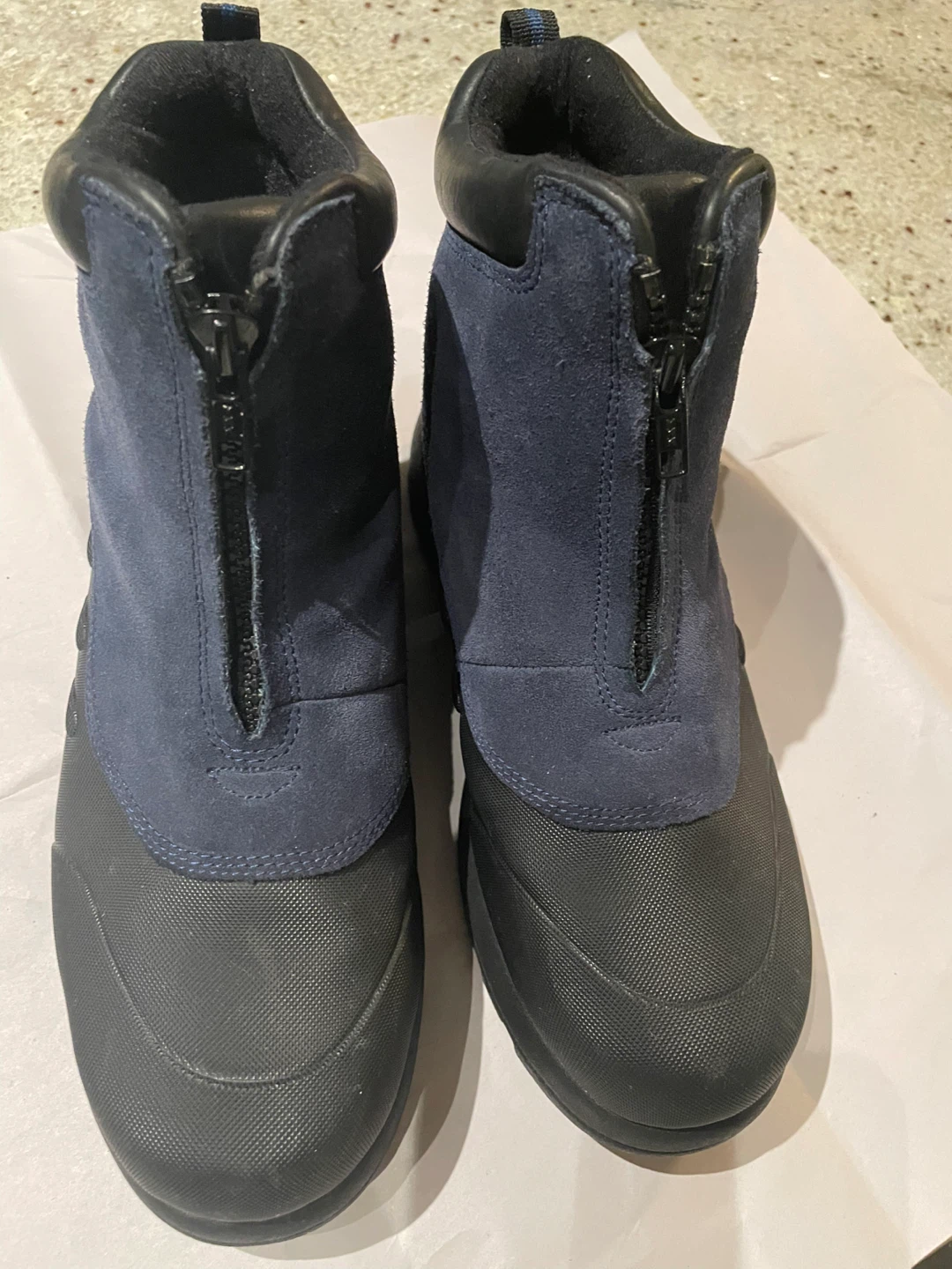 Cougar Casino Winter Boots - Ladies Size 8-9