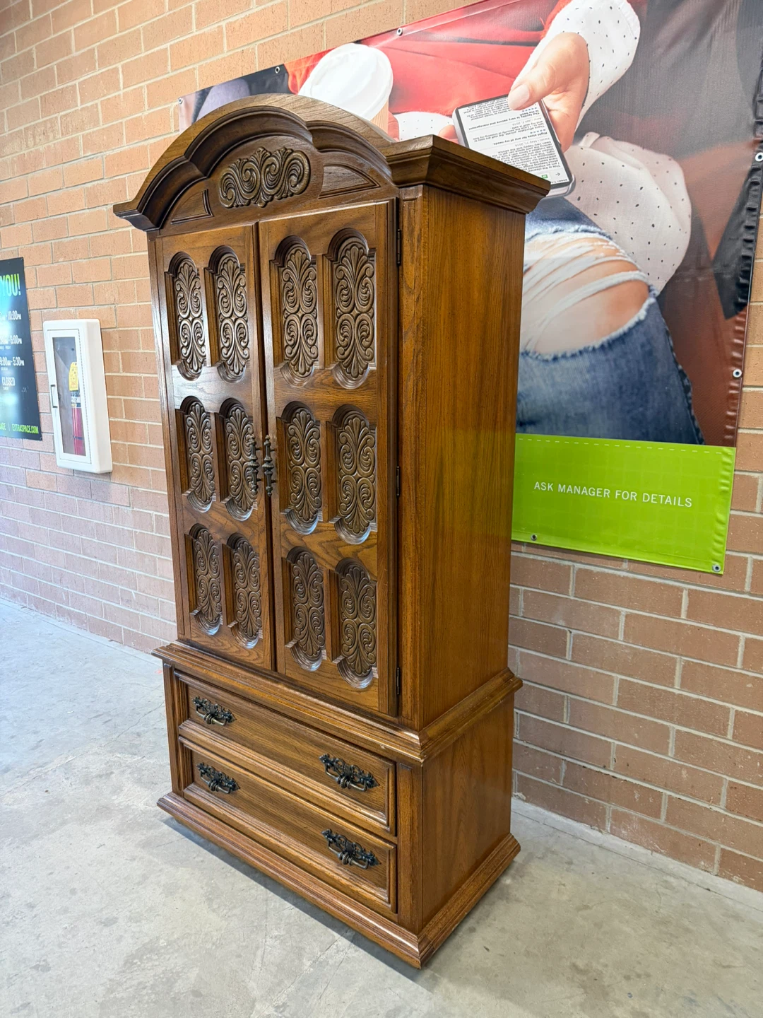 American Drew Armoire Dresser - photo 4