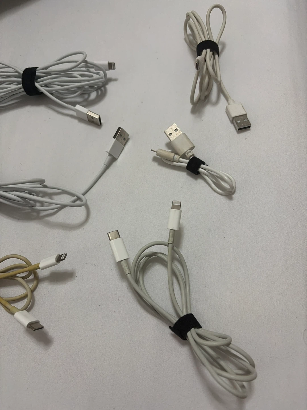 Used Apple USB-C Cables - photo 3