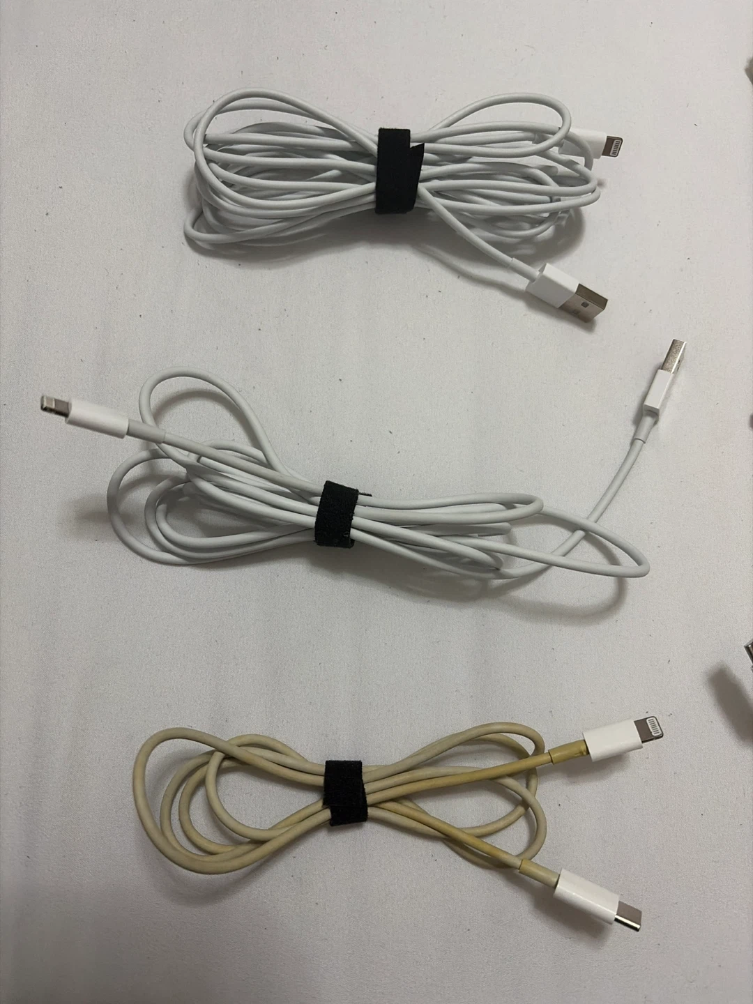 Used Apple USB-C Cables - photo 2