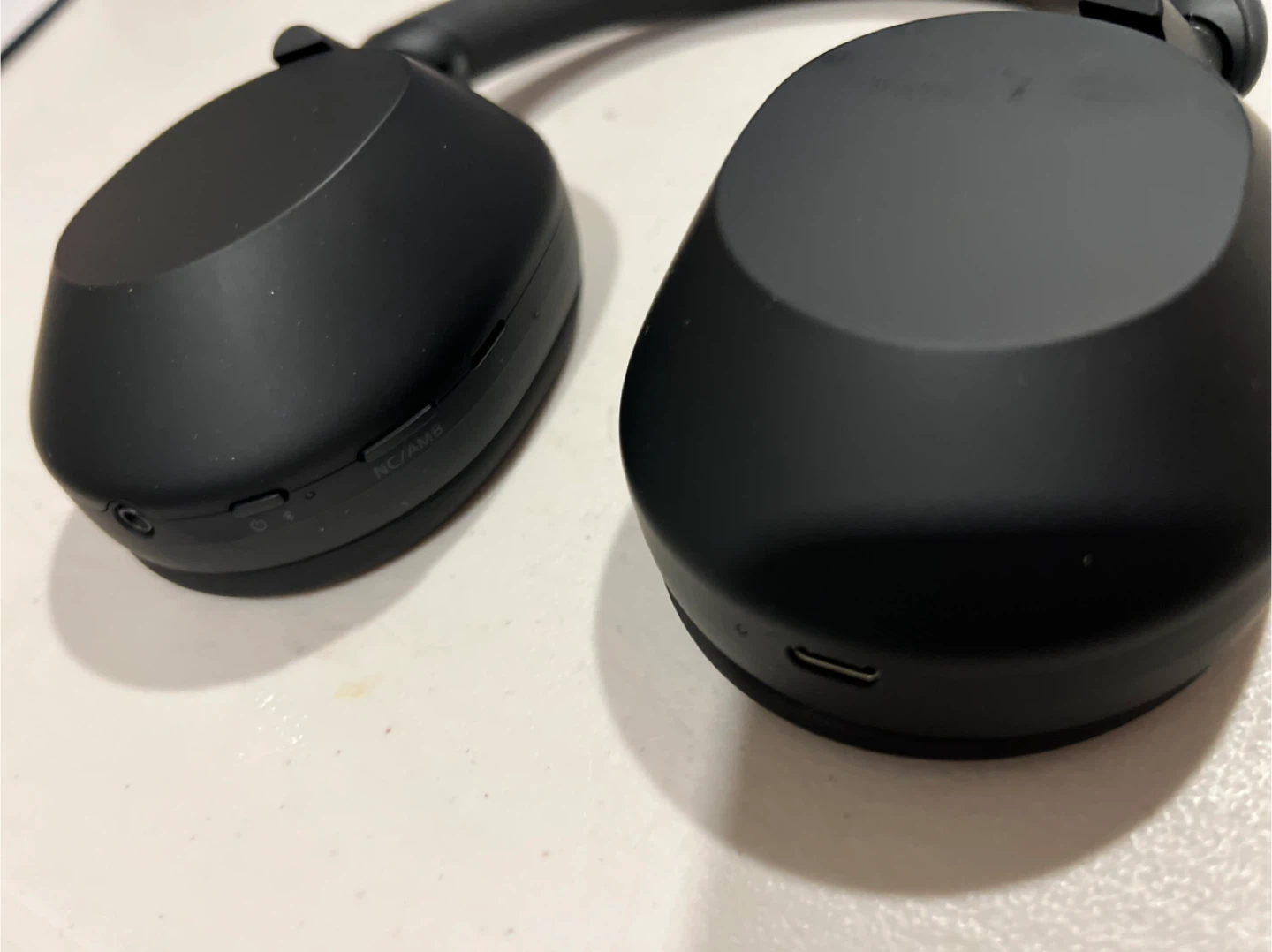 Sony WH-1000XM5 Wireless Noise Cancelling Headphones - Black - photo 5
