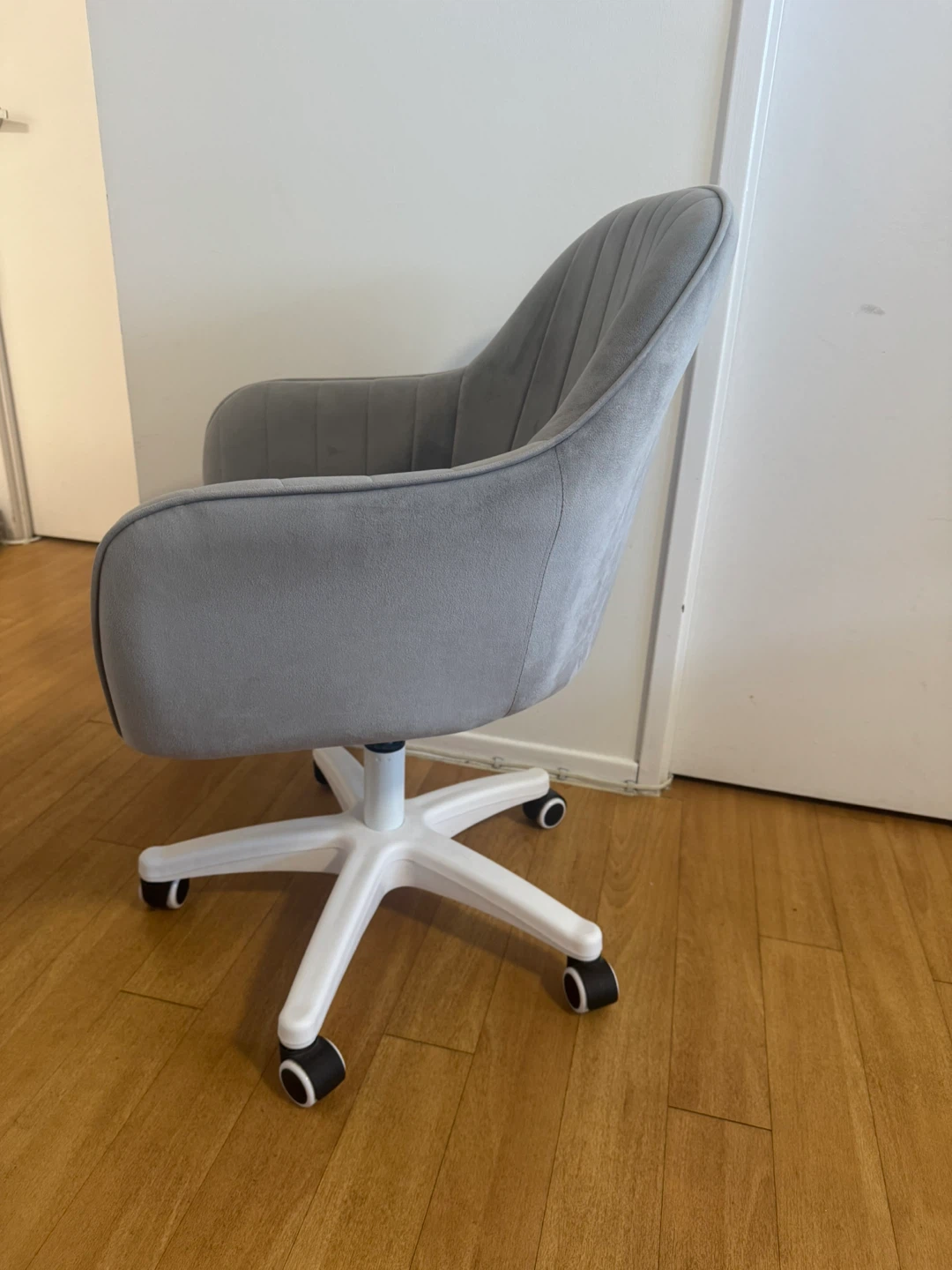 Grey Velvet Office Chair - photo 2