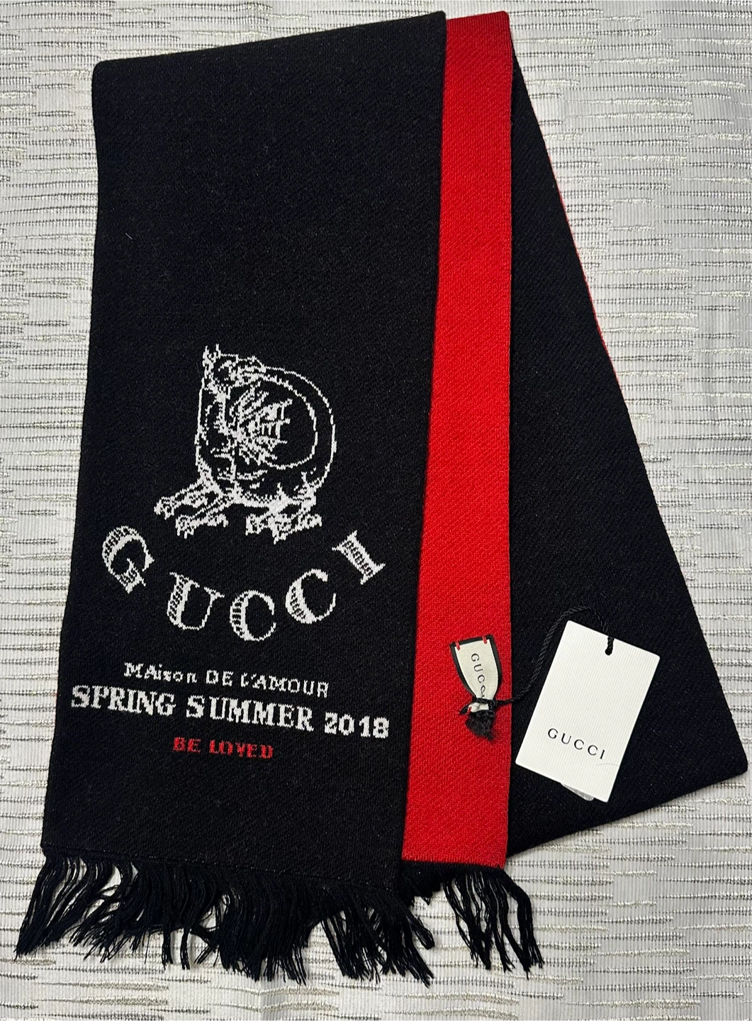 Gucci Maison De L'Amour Spring Summer 2018 Scarf - photo 3