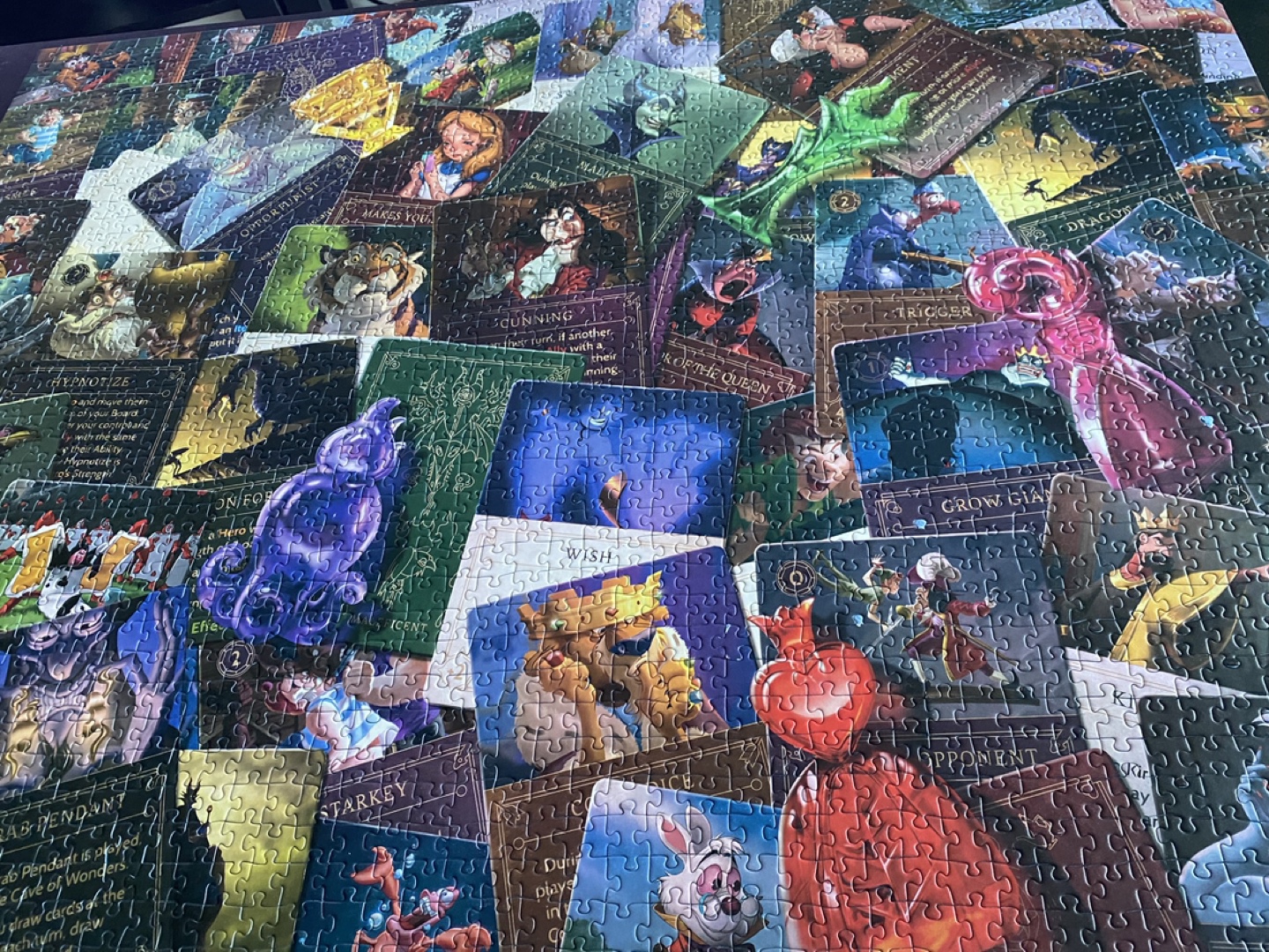 Ravensburger Disney Villainous 2000 pc Puzzle - photo 2