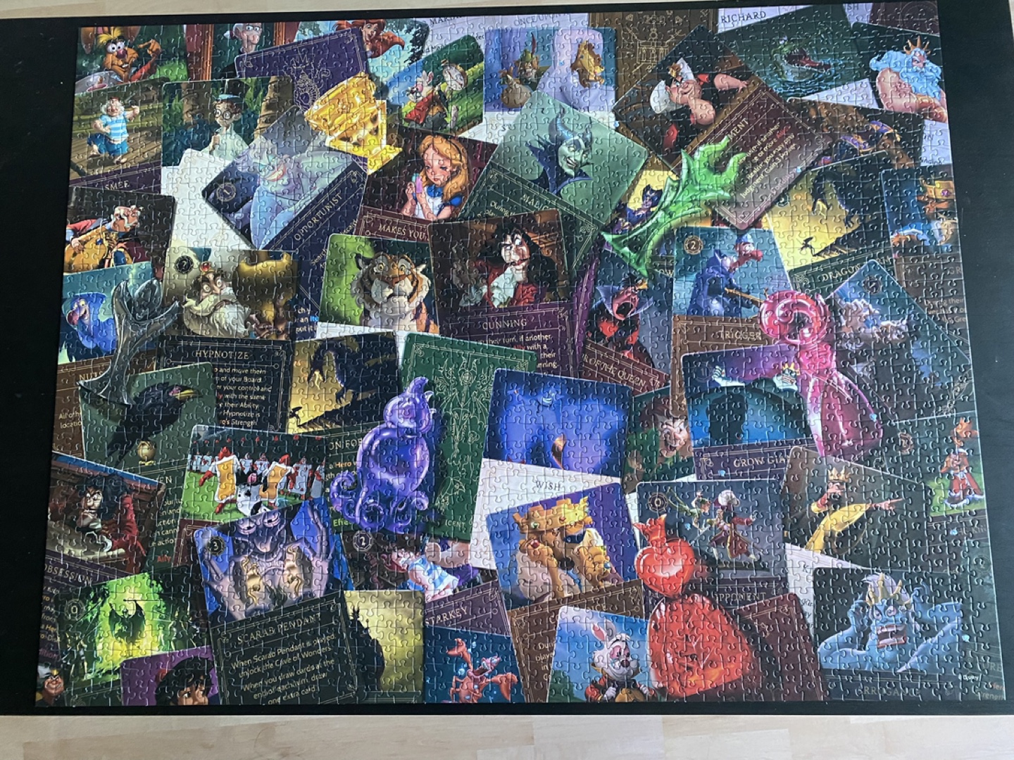 Ravensburger Disney Villainous 2000 pc Puzzle - photo 3