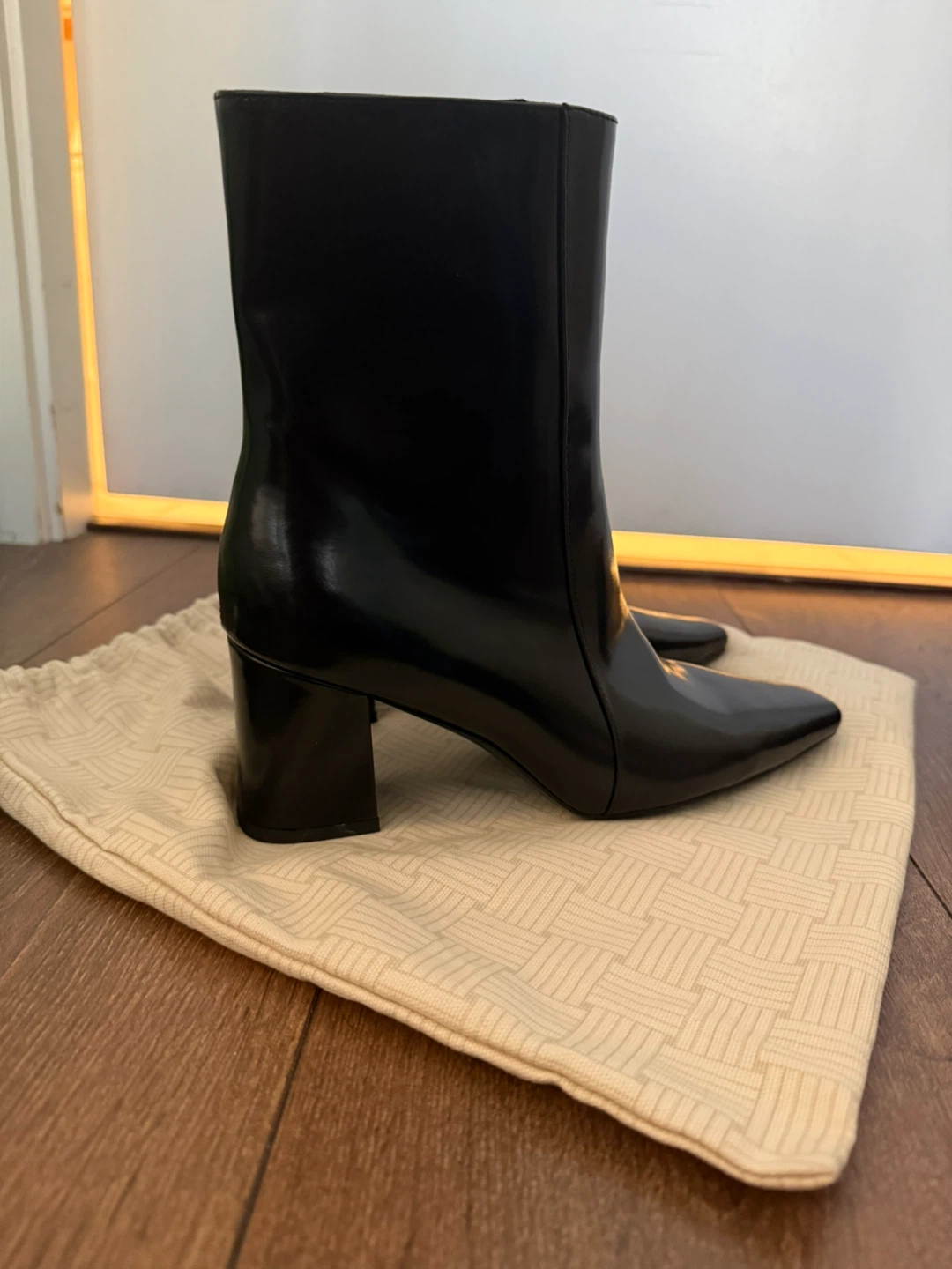 Saint Laurent Black leather Ankle Boots - photo 2