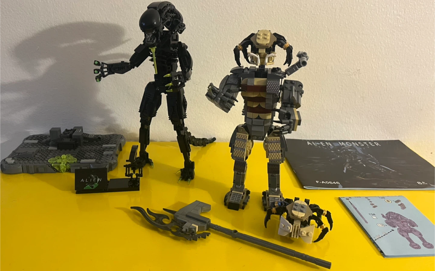 Alien vs Predator Building Block Set