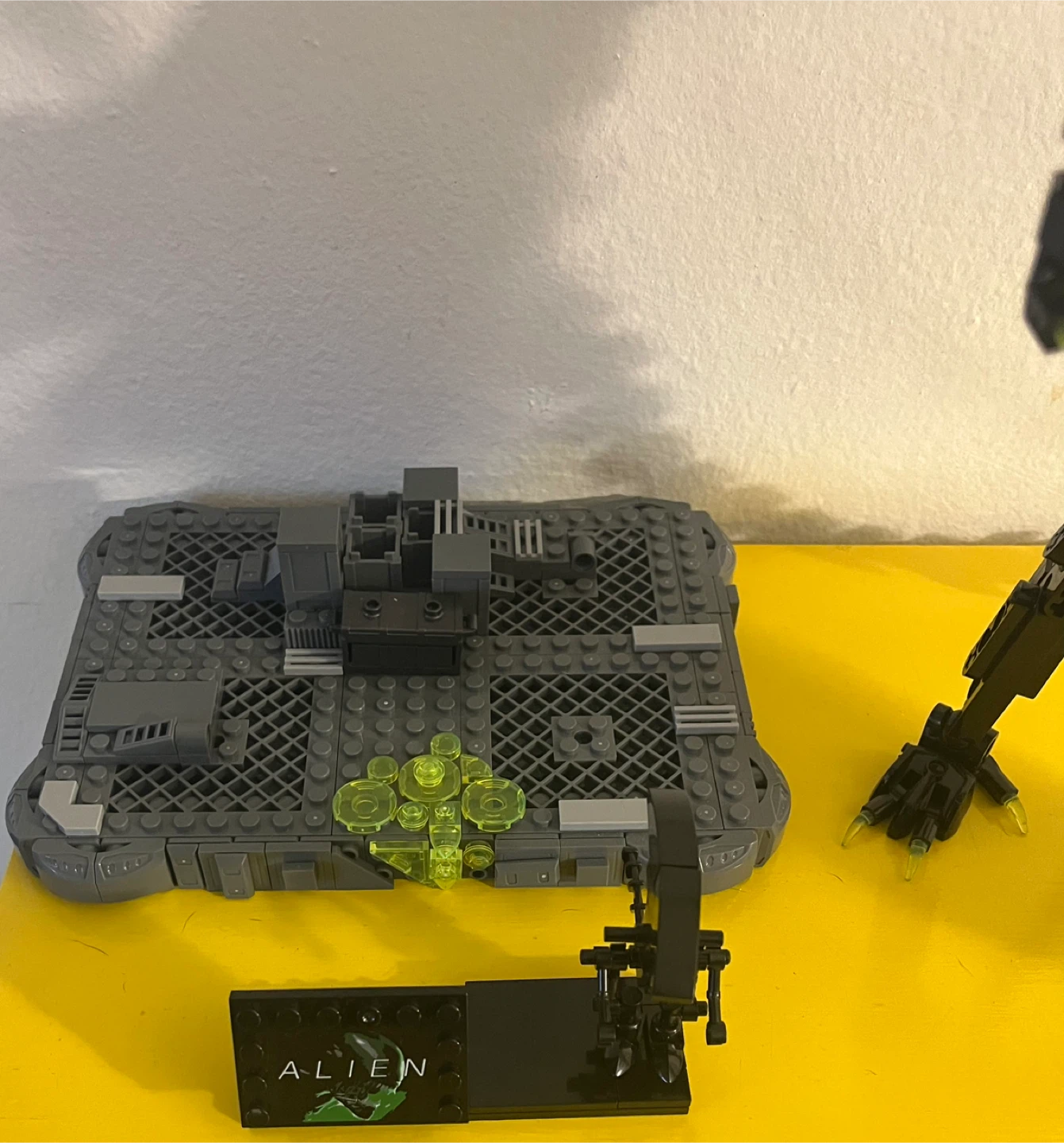 Alien vs Predator Building Block Set - photo 4