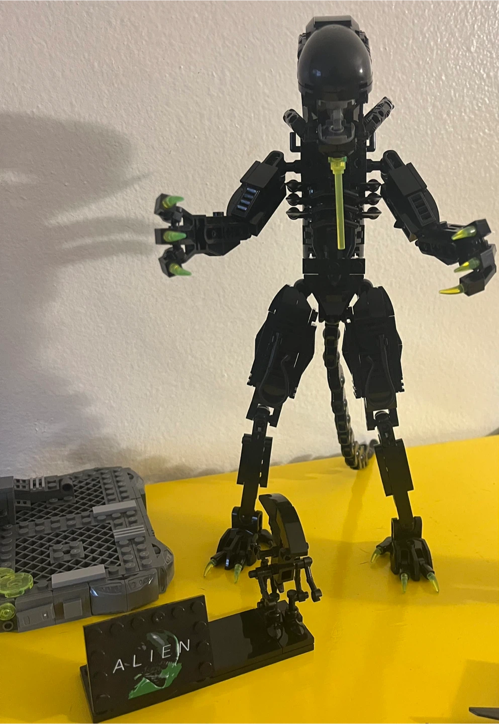 Alien vs Predator Building Block Set - photo 3