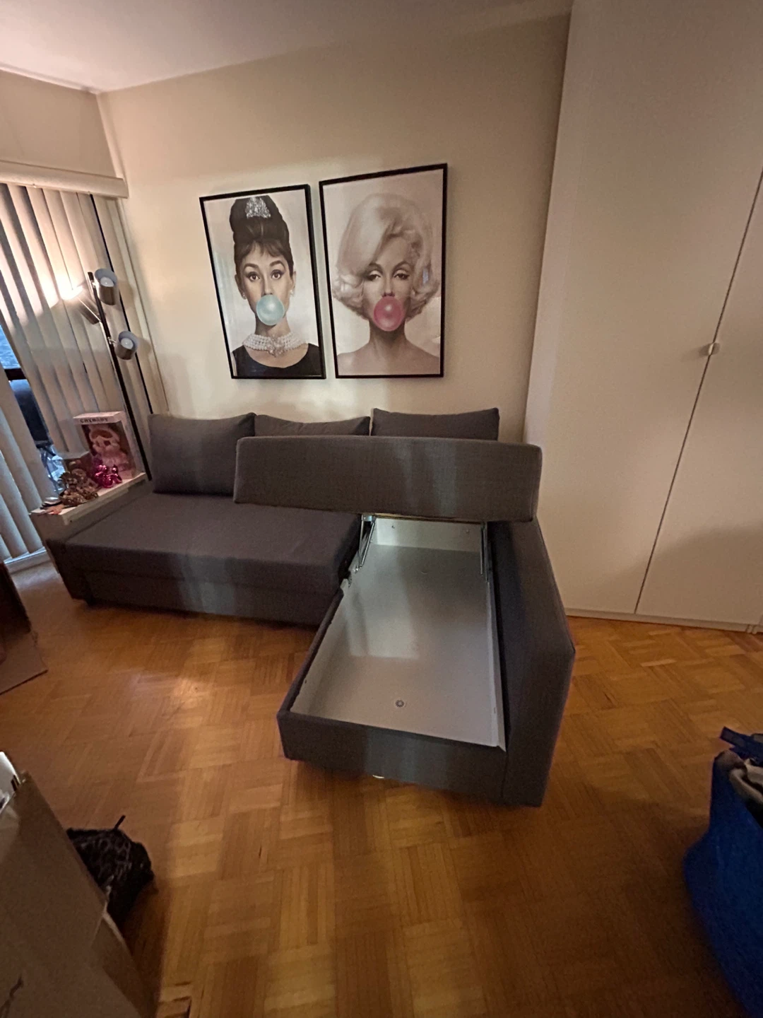 IKEA FRIHETEN Sofa with Pull-Out Bed - photo 4