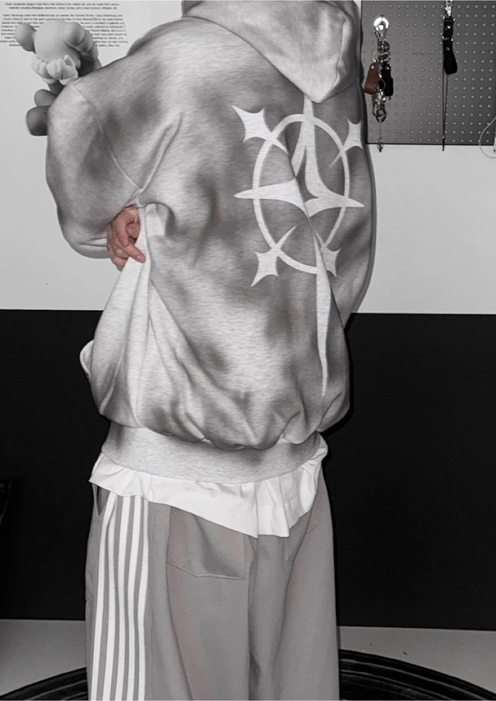 Fleeced lined hoodie - photo 4