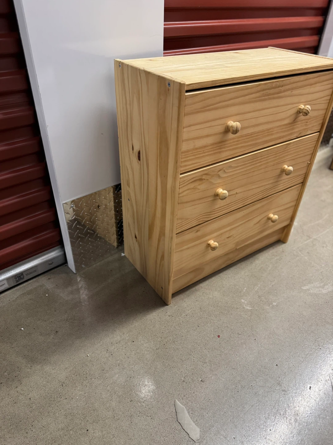Wooden 3-Drawer Dresser - photo 3