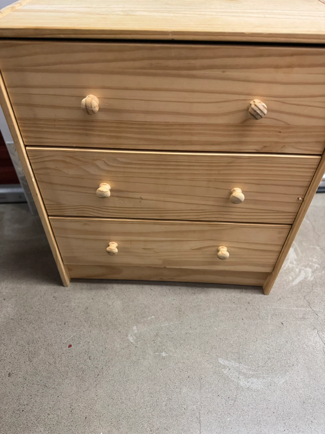 Wooden 3-Drawer Dresser - photo 2
