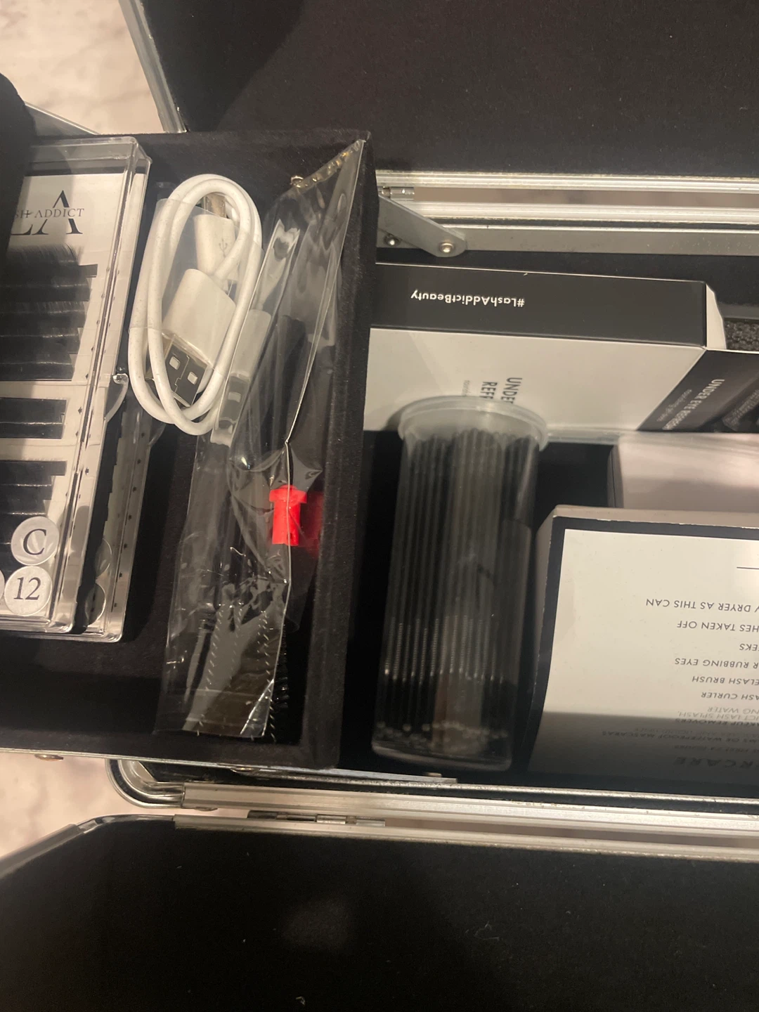 Lash Addict LA Eyelash Extension Kit - photo 4