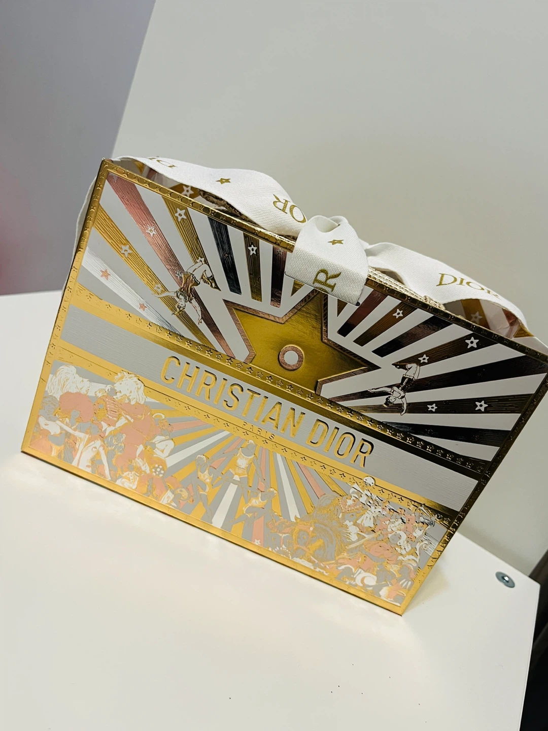Dior Sparkling beauty bag with Box - photo 4