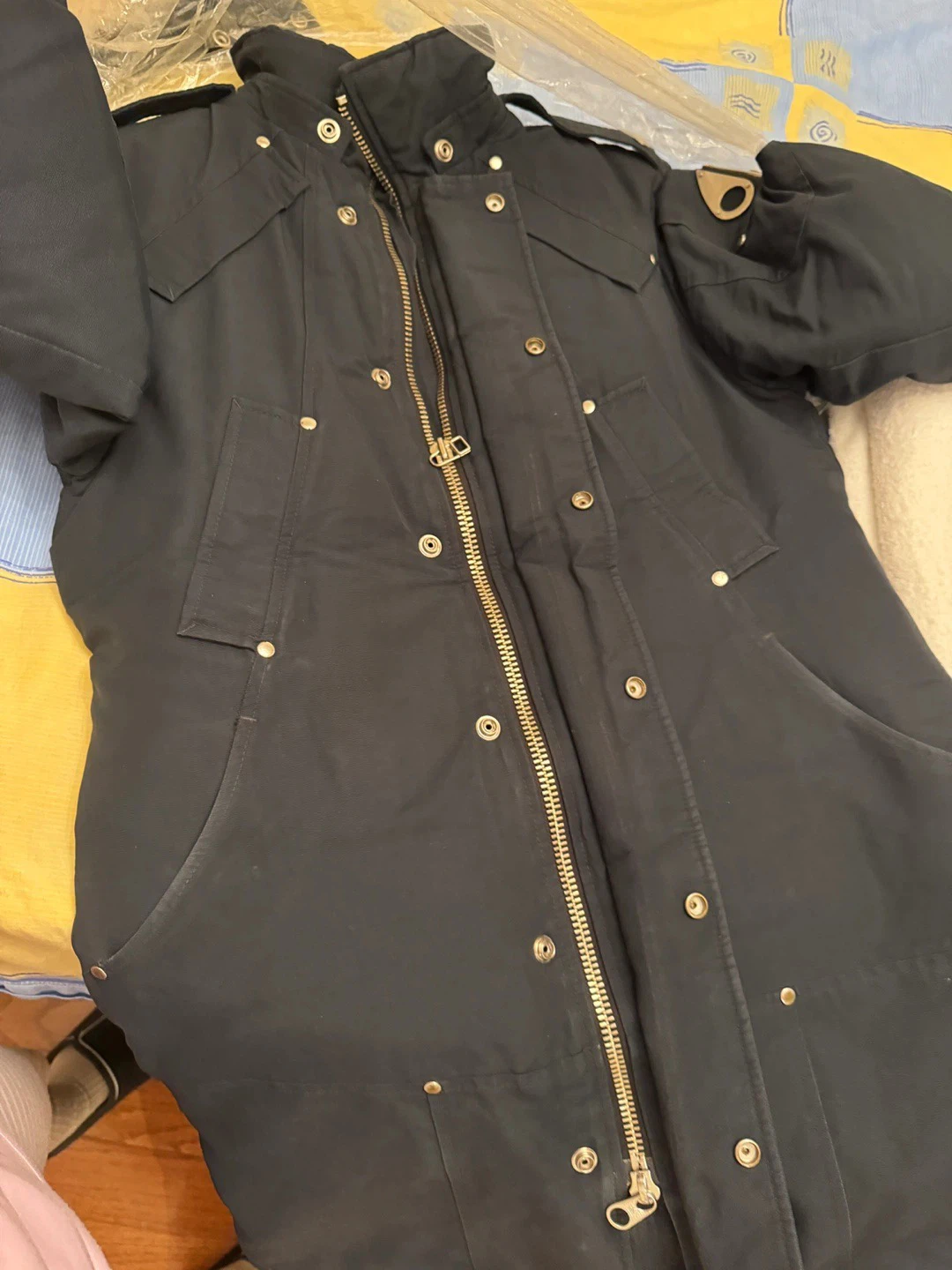 Moose Knuckles Parka - Size Small - photo 4