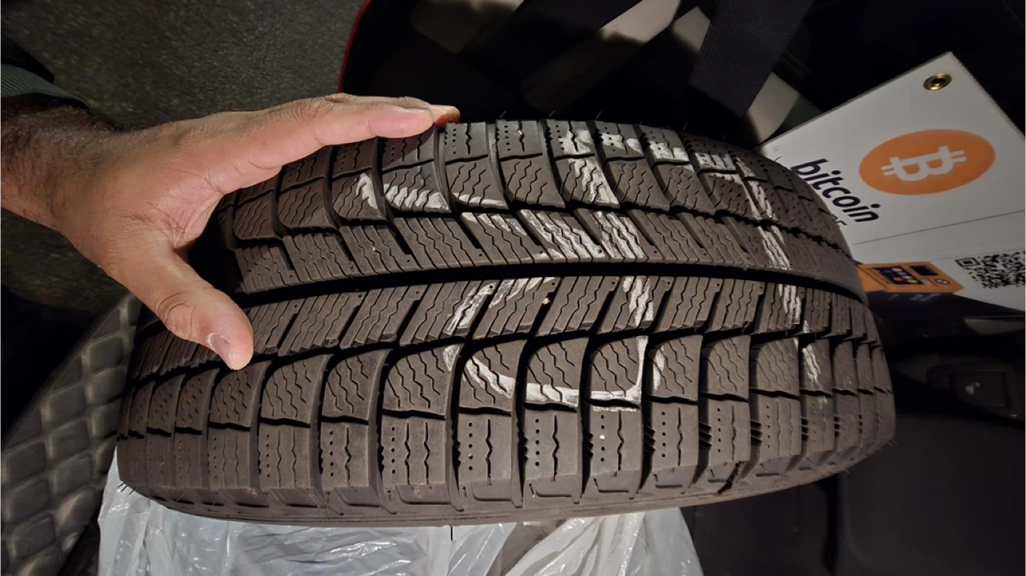 205/60R16 Tire - photo 5