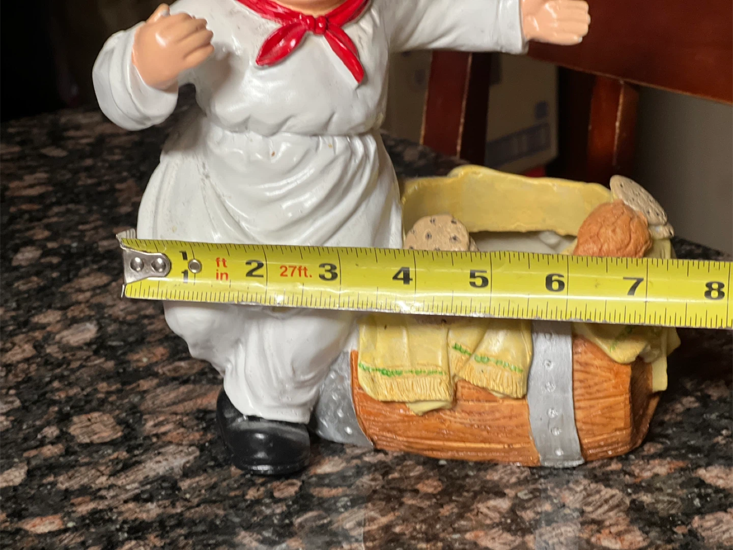 Chef Figurine with Basket - photo 5