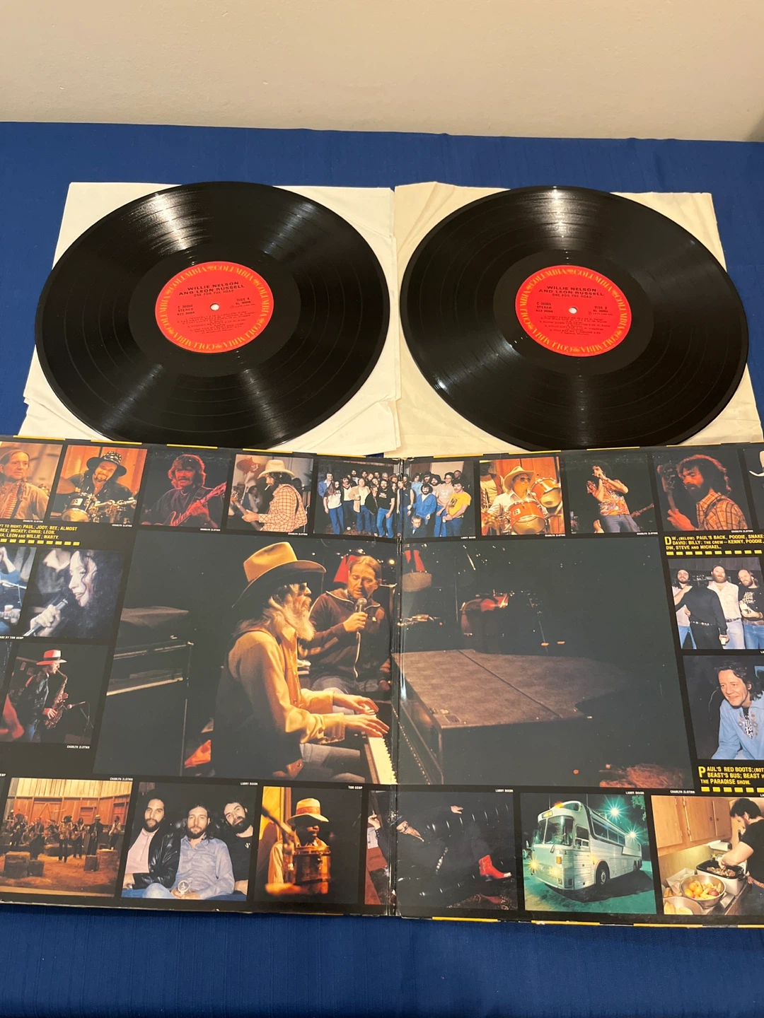 Willie and Leon - One for the Road Double Vinyl LP - photo 2