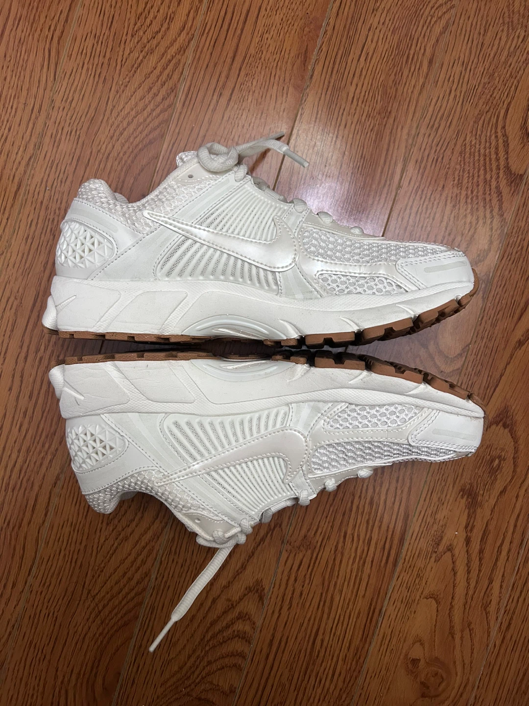 Nike Vomero 5, Size 9.5 - photo 4