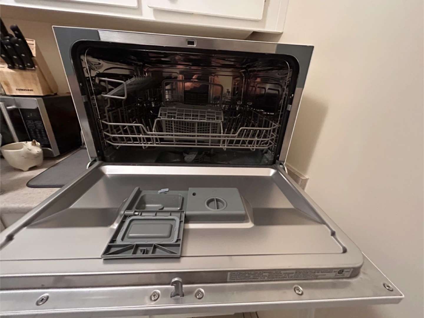 Danby DDW621WDB Countertop Dishwasher - White - photo 3