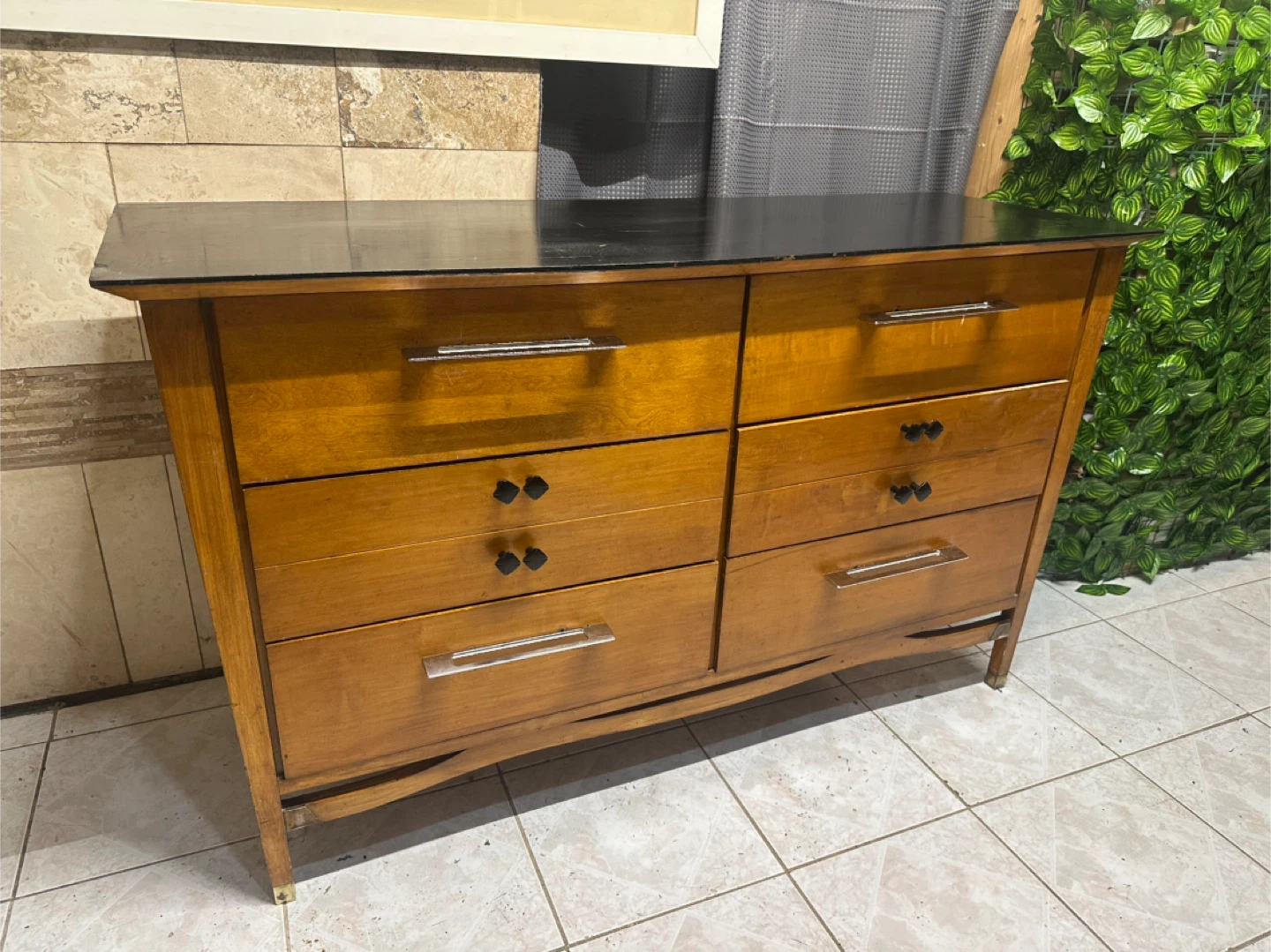 Vintage Wood Dresser / TV Stand - 6 Drawers