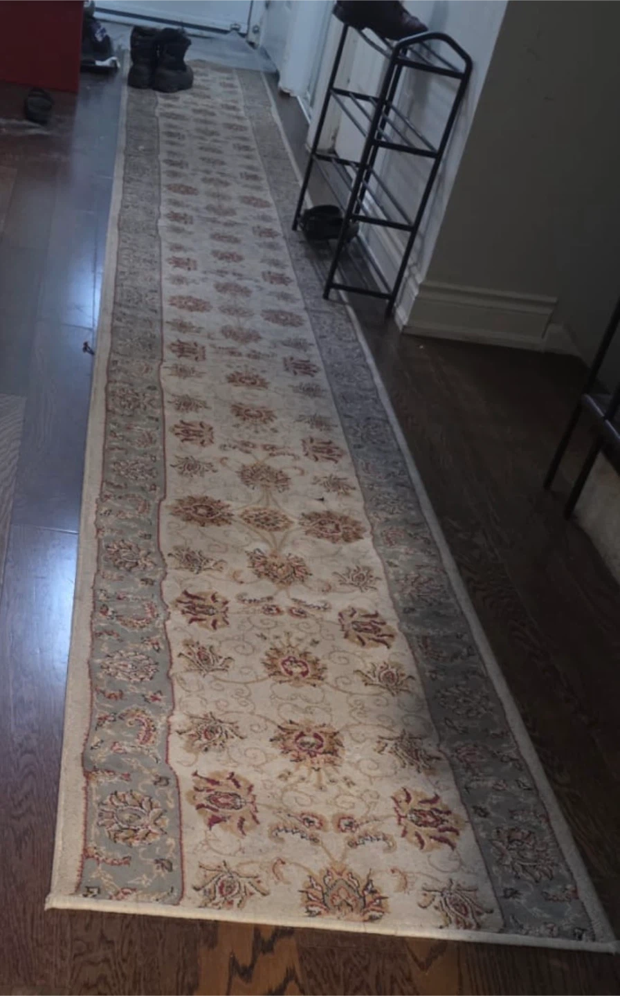 Floral Patterned Hallway Runner Rug