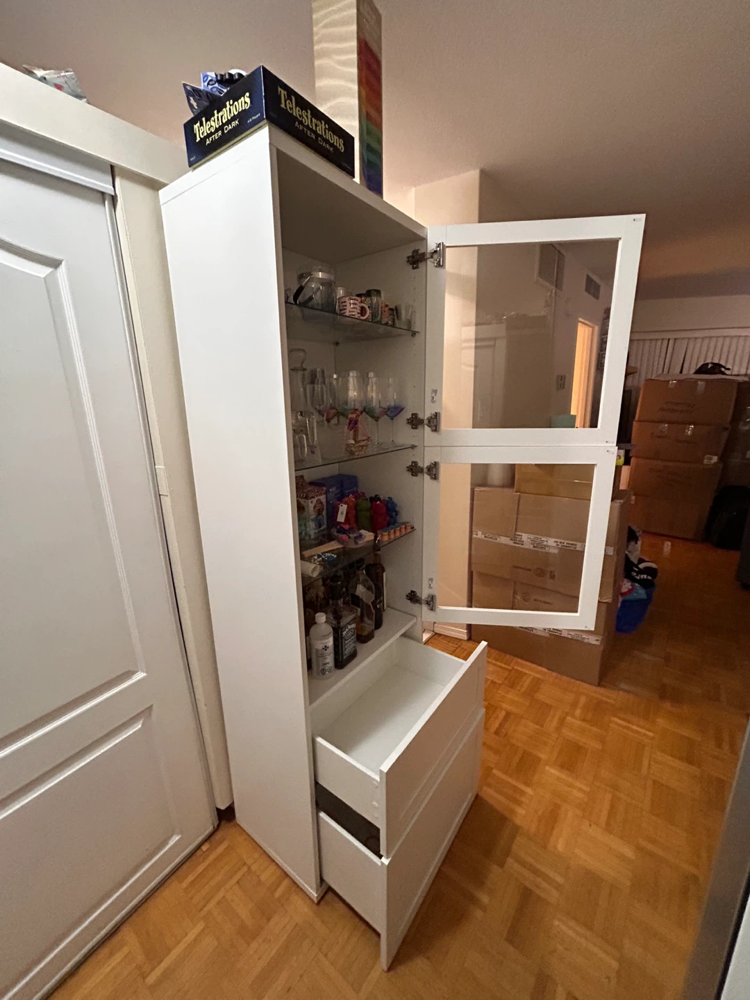IKEA Besta White Glass Cabinet - photo 2