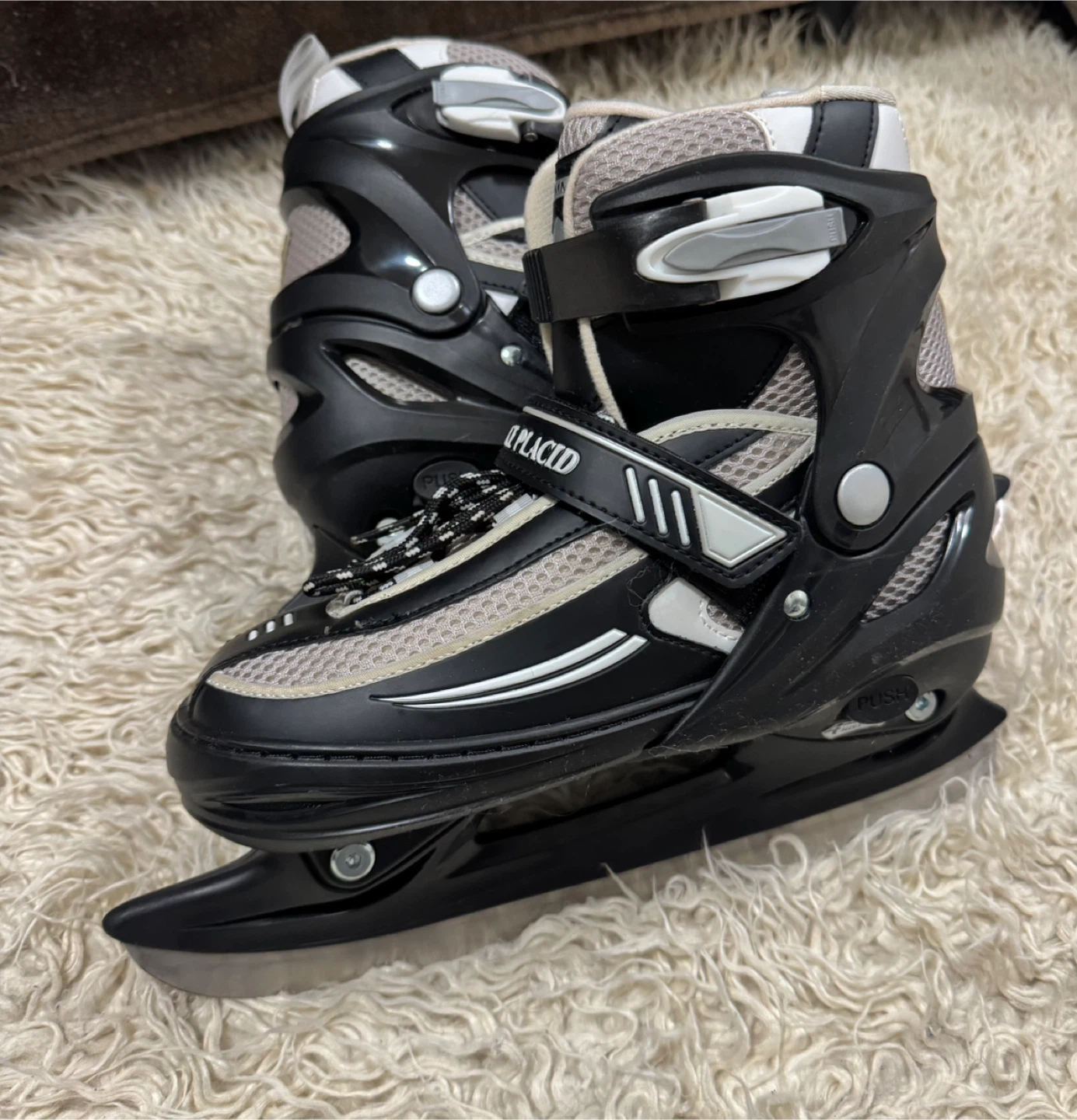 Lake Placid Summit Adjustable Ice Skates