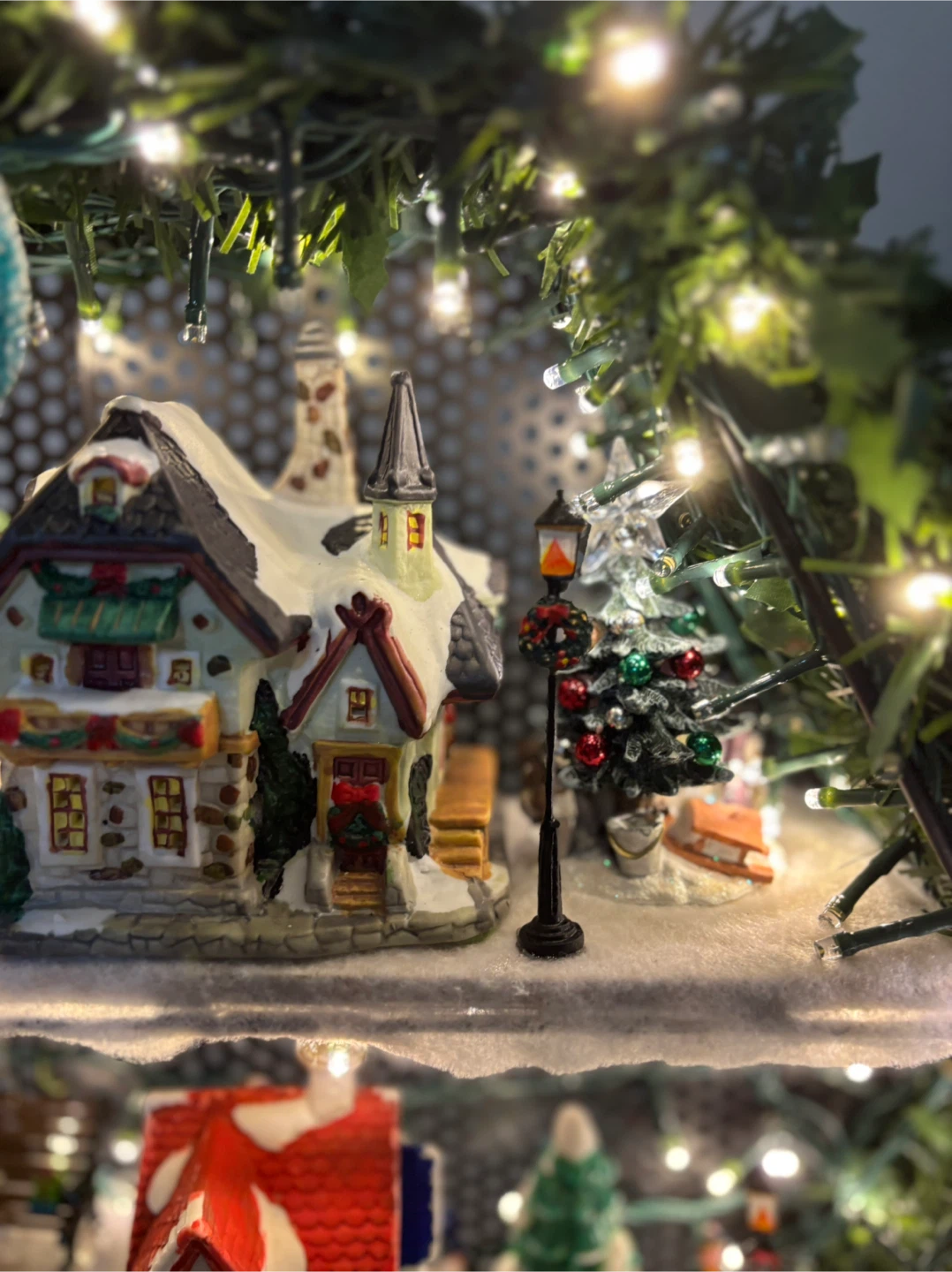 Christmas Village Display with Lights - photo 5
