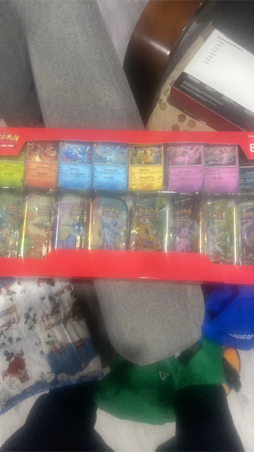 New Pokémon Trading Card Game Tin 8-Pack - photo 2
